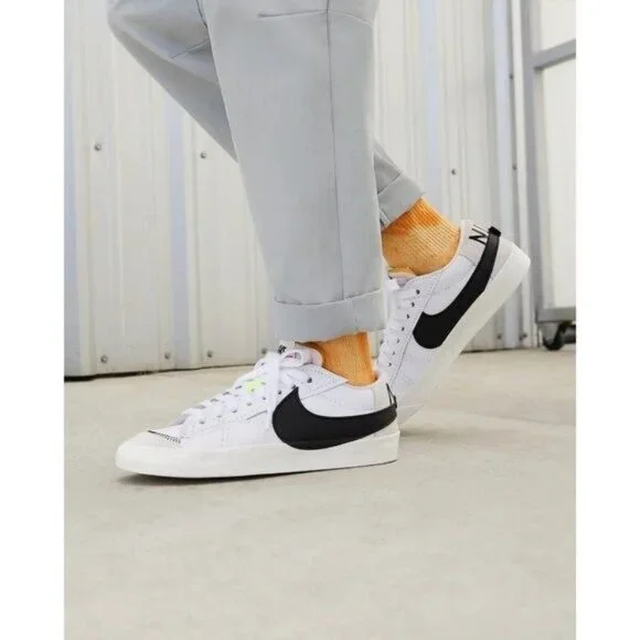 Nike Blazer Low 77 Jumbo Shoes Sneakers DN2158-101 White / Black Men's - Picture 10 of 15
